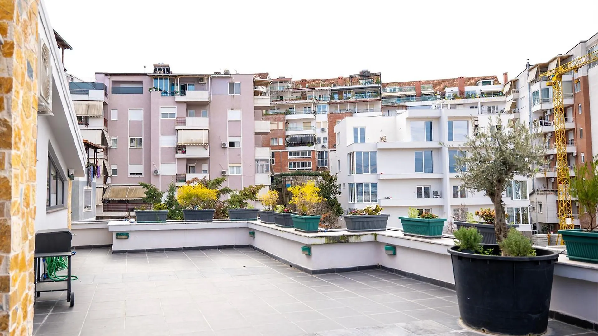 Primestay Tirana Penthouse Appartement